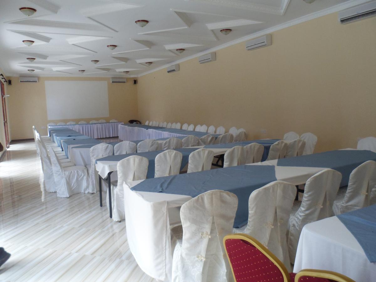 Amaan Ocean Hotel Kihinani Bububu Exterior foto